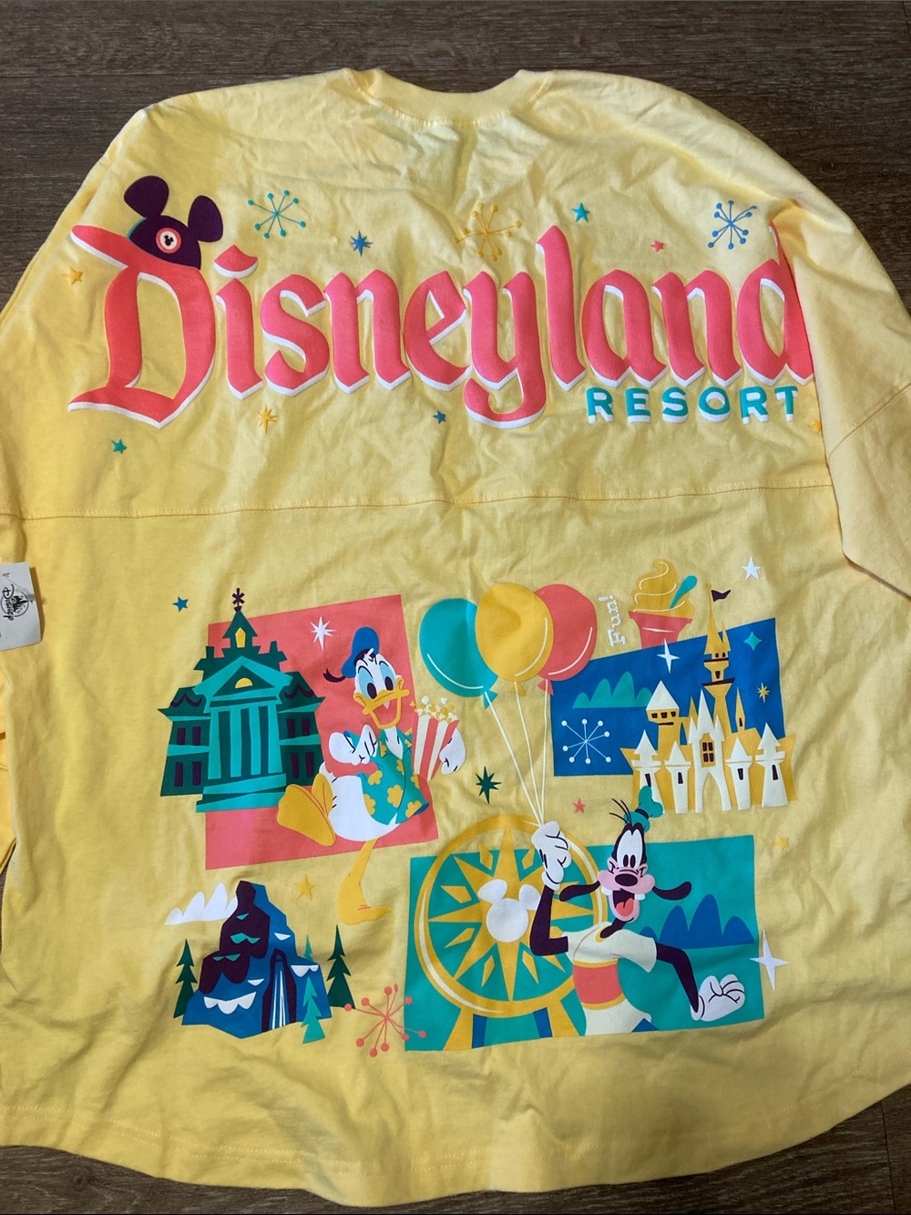 Disneyland Resort Yellow Long-Sleeve Tee with Donald & Goofy Graphics